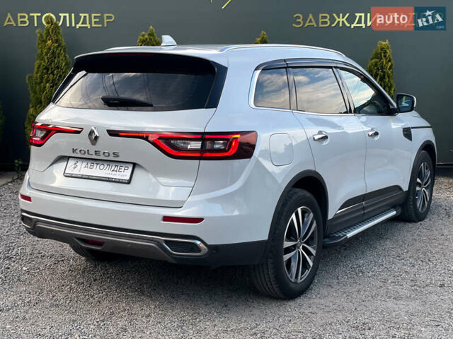Белый Рено Колеос, объемом двигателя 1.7 л и пробегом 133 тыс. км за 23990 $, фото 20 на Automoto.ua
