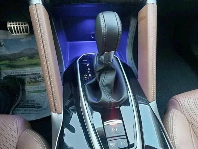 Білий Рено Колеос, об'ємом двигуна 2 л та пробігом 120 тис. км за 16258 $, фото 5 на Automoto.ua