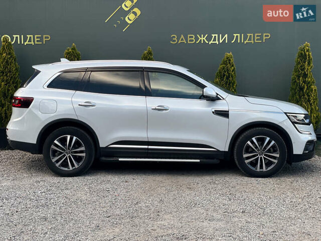 Белый Рено Колеос, объемом двигателя 1.7 л и пробегом 133 тыс. км за 23990 $, фото 27 на Automoto.ua