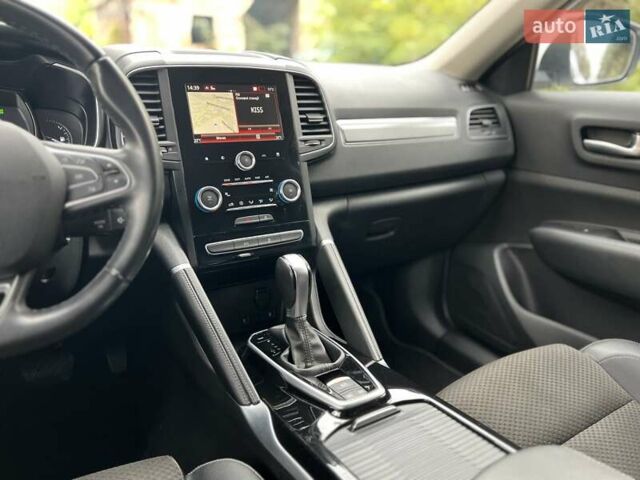 Білий Рено Колеос, об'ємом двигуна 2 л та пробігом 158 тис. км за 23650 $, фото 21 на Automoto.ua