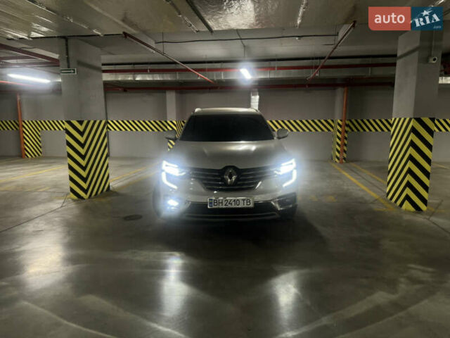 Білий Рено Колеос, об'ємом двигуна 2.49 л та пробігом 26 тис. км за 30300 $, фото 1 на Automoto.ua