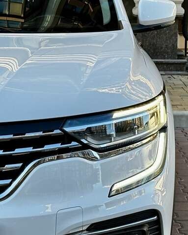 Белый Рено Колеос, объемом двигателя 2.49 л и пробегом 75 тыс. км за 21999 $, фото 35 на Automoto.ua