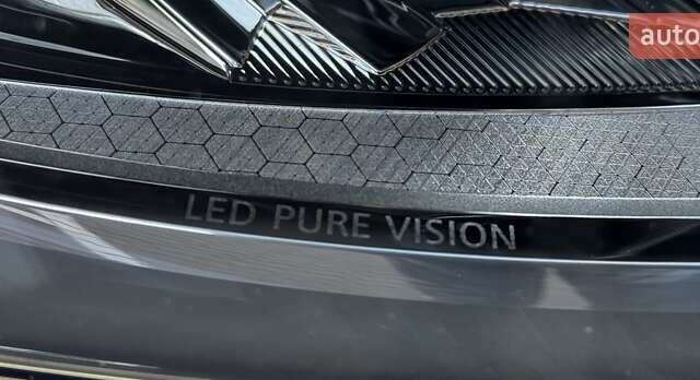 Белый Рено Колеос, объемом двигателя 2.49 л и пробегом 75 тыс. км за 21999 $, фото 40 на Automoto.ua