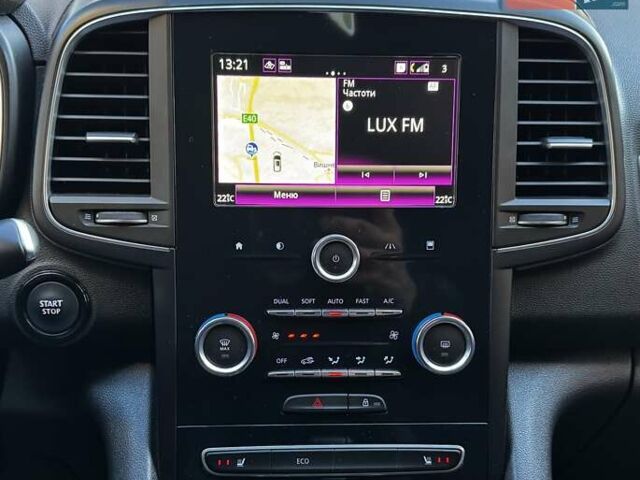 Белый Рено Колеос, объемом двигателя 2.49 л и пробегом 75 тыс. км за 21999 $, фото 100 на Automoto.ua