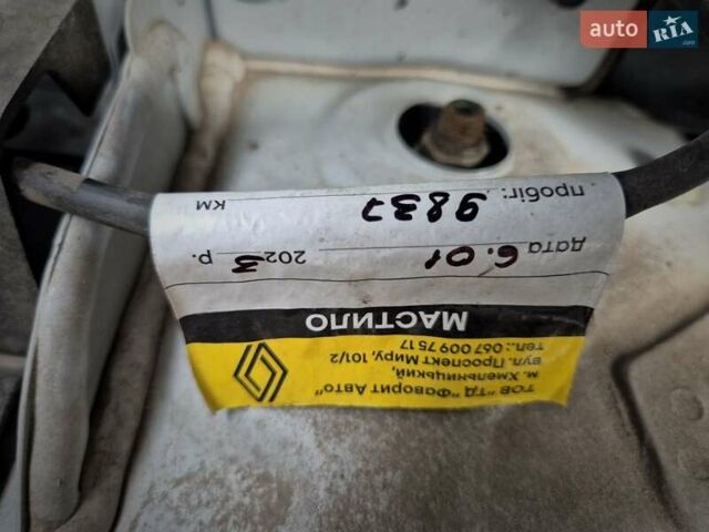 Белый Рено Колеос, объемом двигателя 2.49 л и пробегом 35 тыс. км за 27000 $, фото 55 на Automoto.ua