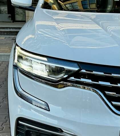 Белый Рено Колеос, объемом двигателя 2.49 л и пробегом 75 тыс. км за 21999 $, фото 38 на Automoto.ua