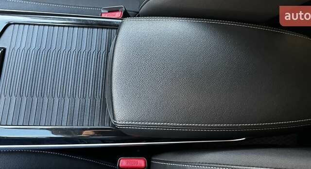 Белый Рено Колеос, объемом двигателя 2.49 л и пробегом 75 тыс. км за 21999 $, фото 131 на Automoto.ua