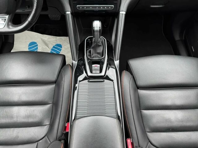 Рено Колеос 2021 в Ровно на Automoto.ua Белый Рено Колеос, объемом двигателя 2 л и пробегом 30 тыс. км за 15800 $, фото 9 на Automoto.ua