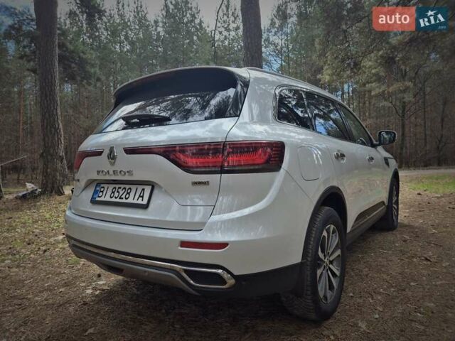 Белый Рено Колеос, объемом двигателя 2.49 л и пробегом 35 тыс. км за 27000 $, фото 8 на Automoto.ua