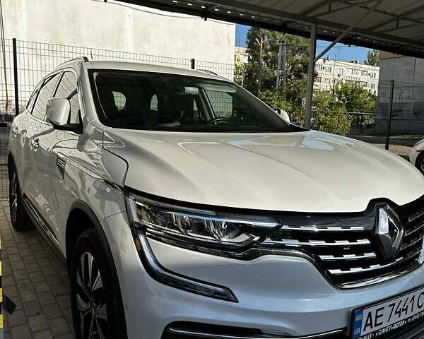 Белый Рено Колеос, объемом двигателя 2.49 л и пробегом 61 тыс. км за 25300 $, фото 12 на Automoto.ua