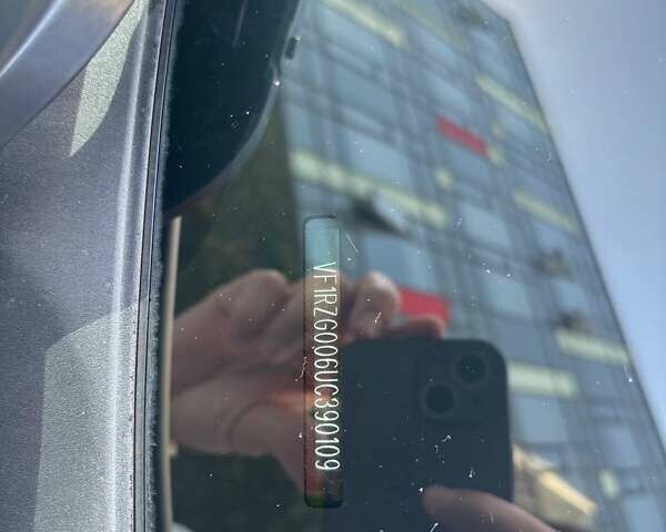 Белый Рено Колеос, объемом двигателя 2.49 л и пробегом 20 тыс. км за 29027 $, фото 30 на Automoto.ua