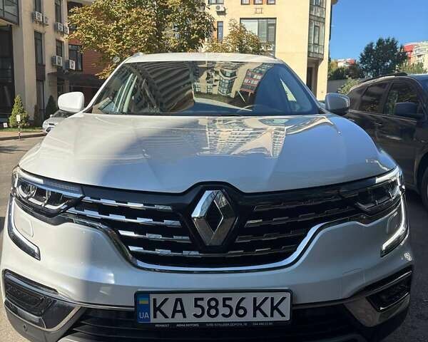 Белый Рено Колеос, объемом двигателя 2.49 л и пробегом 20 тыс. км за 29027 $, фото 1 на Automoto.ua