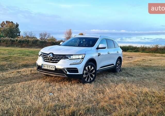 Белый Рено Колеос, объемом двигателя 2.49 л и пробегом 40 тыс. км за 34000 $, фото 1 на Automoto.ua