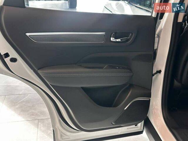 Белый Рено Колеос, объемом двигателя 2.49 л и пробегом 14 тыс. км за 33586 $, фото 25 на Automoto.ua