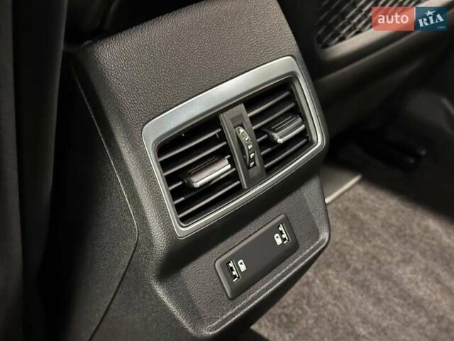 Белый Рено Колеос, объемом двигателя 2.49 л и пробегом 14 тыс. км за 33586 $, фото 27 на Automoto.ua