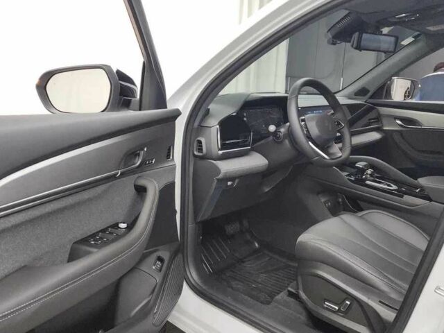 Белый Рено Колеос, объемом двигателя 1.5 л и пробегом 1 тыс. км за 29000 $, фото 5 на Automoto.ua