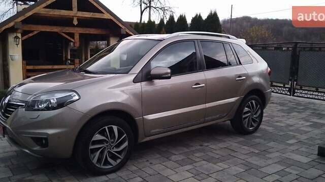 Бежевий Рено Колеос, об'ємом двигуна 2 л та пробігом 243 тис. км за 12700 $, фото 62 на Automoto.ua