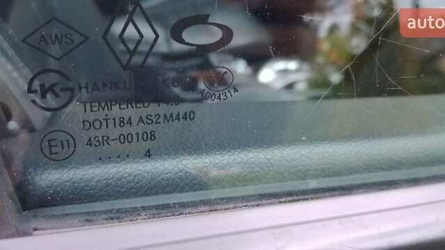 Бежевий Рено Колеос, об'ємом двигуна 2 л та пробігом 243 тис. км за 12700 $, фото 34 на Automoto.ua