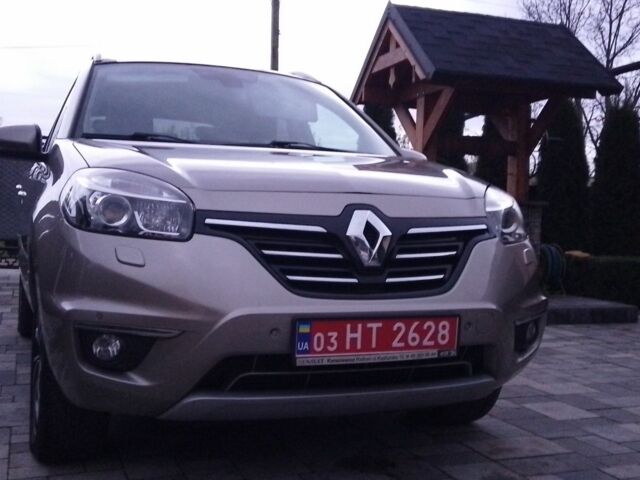 Бежевый Рено Колеос, объемом двигателя 2 л и пробегом 243 тыс. км за 12700 $, фото 2 на Automoto.ua