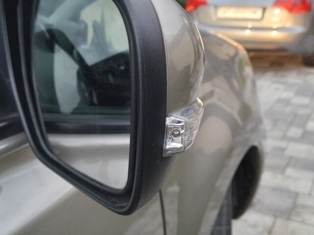 Бежевый Рено Колеос, объемом двигателя 2 л и пробегом 243 тыс. км за 12700 $, фото 15 на Automoto.ua