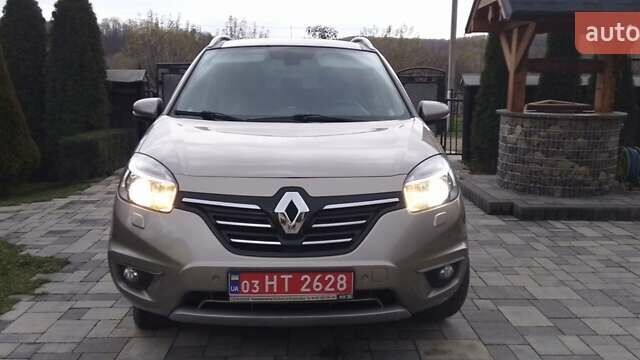 Бежевий Рено Колеос, об'ємом двигуна 2 л та пробігом 243 тис. км за 12700 $, фото 46 на Automoto.ua