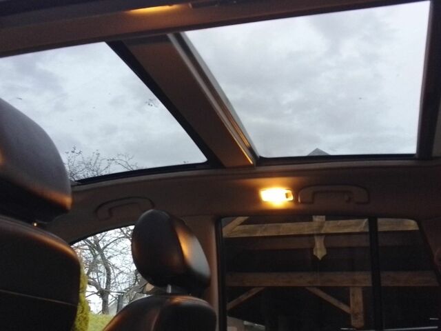 Бежевый Рено Колеос, объемом двигателя 2 л и пробегом 243 тыс. км за 12700 $, фото 10 на Automoto.ua