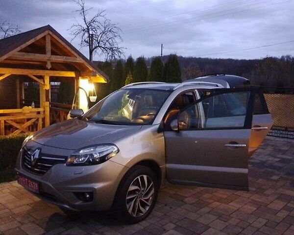 Бежевий Рено Колеос, об'ємом двигуна 2 л та пробігом 243 тис. км за 12700 $, фото 1 на Automoto.ua