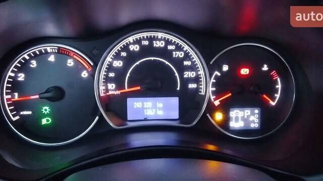 Бежевий Рено Колеос, об'ємом двигуна 2 л та пробігом 243 тис. км за 12700 $, фото 22 на Automoto.ua