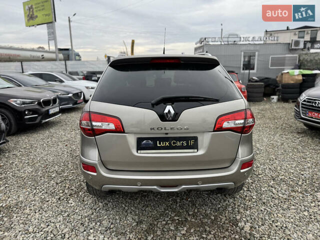 Бежевый Рено Колеос, объемом двигателя 2 л и пробегом 263 тыс. км за 13500 $, фото 10 на Automoto.ua