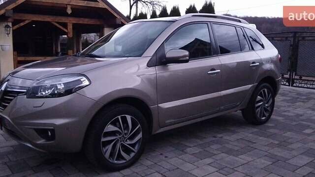 Бежевий Рено Колеос, об'ємом двигуна 2 л та пробігом 243 тис. км за 12700 $, фото 8 на Automoto.ua