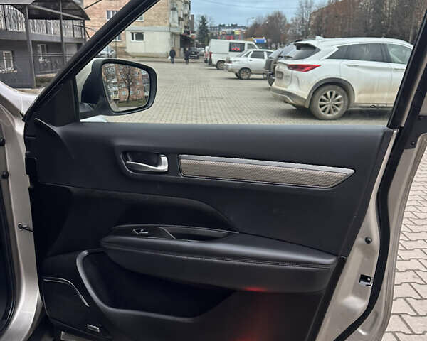 Бежевый Рено Колеос, объемом двигателя 2 л и пробегом 247 тыс. км за 21600 $, фото 60 на Automoto.ua