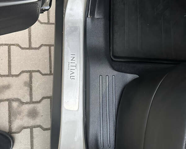 Бежевый Рено Колеос, объемом двигателя 2 л и пробегом 247 тыс. км за 21600 $, фото 43 на Automoto.ua