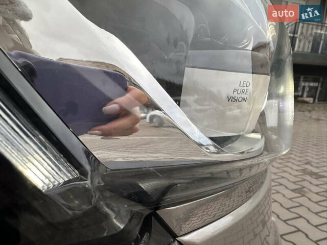 Бежевый Рено Колеос, объемом двигателя 2 л и пробегом 247 тыс. км за 21600 $, фото 28 на Automoto.ua