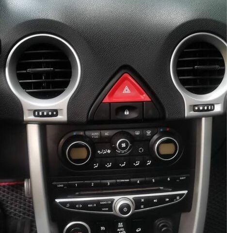 Чорний Рено Колеос, об'ємом двигуна 2 л та пробігом 303 тис. км за 6500 $, фото 9 на Automoto.ua