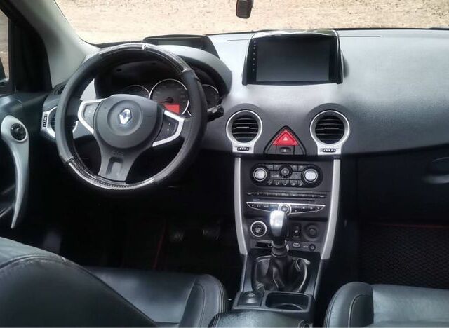 Чорний Рено Колеос, об'ємом двигуна 2 л та пробігом 303 тис. км за 6500 $, фото 8 на Automoto.ua