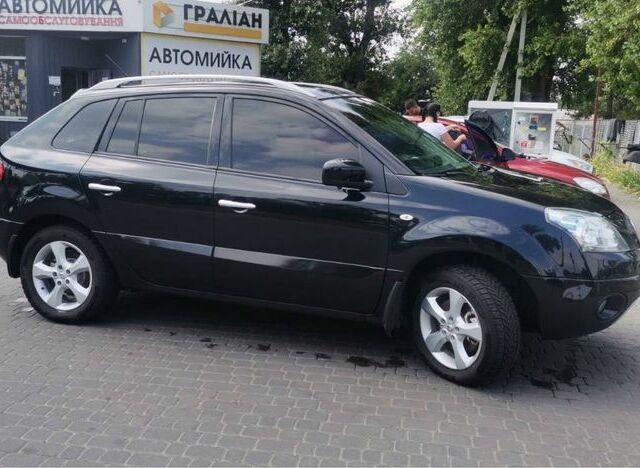 Чорний Рено Колеос, об'ємом двигуна 2 л та пробігом 303 тис. км за 6500 $, фото 2 на Automoto.ua