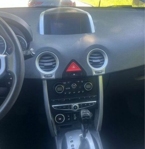 Черный Рено Колеос, объемом двигателя 2 л и пробегом 306 тыс. км за 3500 $, фото 3 на Automoto.ua