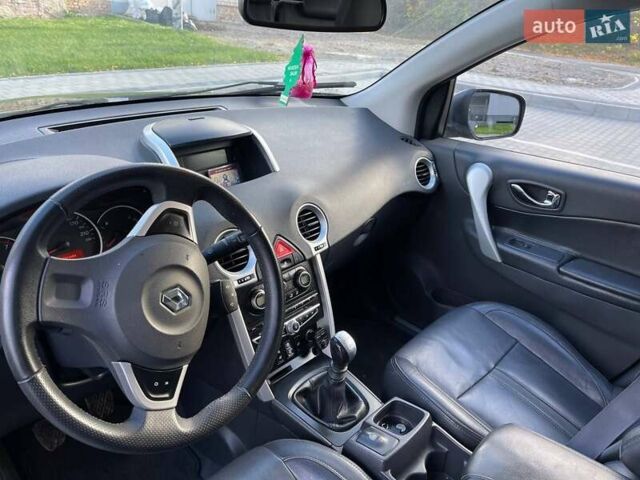 Чорний Рено Колеос, об'ємом двигуна 2.5 л та пробігом 220 тис. км за 7800 $, фото 1 на Automoto.ua