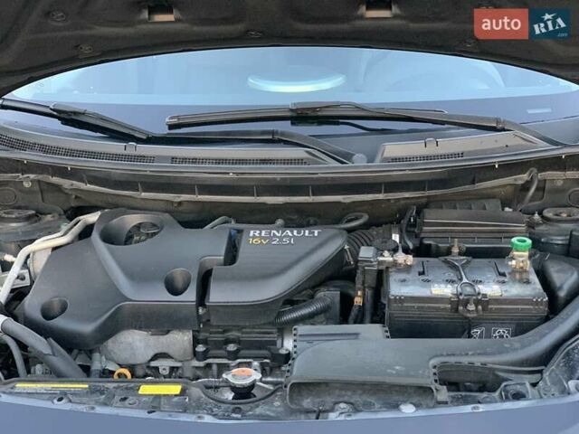 Рено Колеос 2008 в Кременце на Automoto.ua Черный Рено Колеос, объемом двигателя 2.45 л и пробегом 229 тыс. км за 6700 $, фото 42 на Automoto.ua