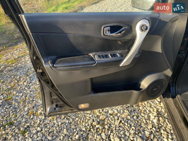 Рено Колеос 2008 в Збараже на Automoto.ua Черный Рено Колеос, объемом двигателя 2 л и пробегом 301 тыс. км за 7900 $, фото 12 на Automoto.ua