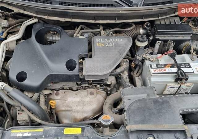 Черный Рено Колеос, объемом двигателя 2.45 л и пробегом 232 тыс. км за 8600 $, фото 17 на Automoto.ua