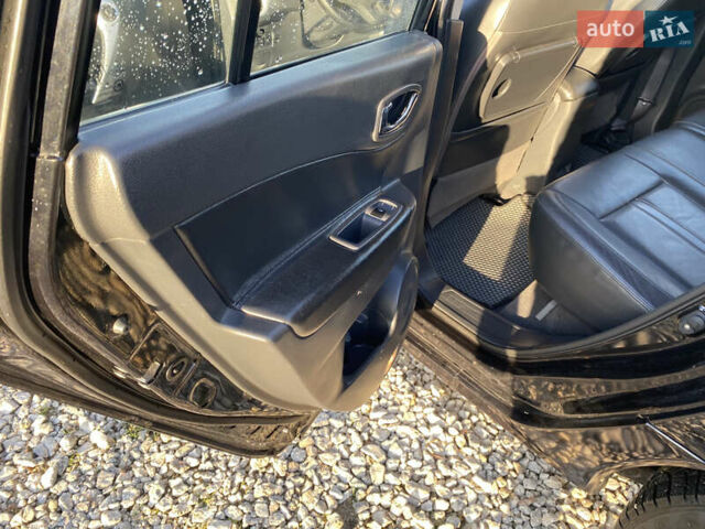 Рено Колеос 2008 в Збараже на Automoto.ua Черный Рено Колеос, объемом двигателя 2 л и пробегом 301 тыс. км за 7900 $, фото 15 на Automoto.ua