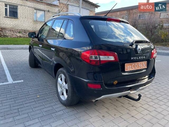 Чорний Рено Колеос, об'ємом двигуна 2.5 л та пробігом 220 тис. км за 7800 $, фото 4 на Automoto.ua