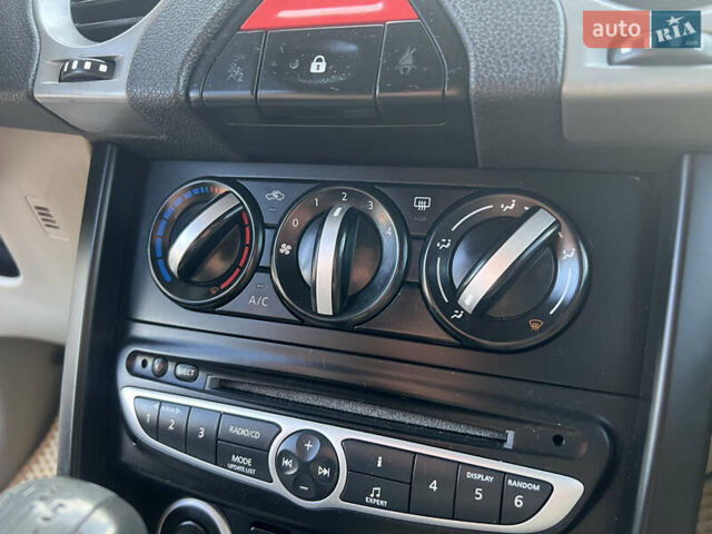 Черный Рено Колеос, объемом двигателя 2 л и пробегом 232 тыс. км за 8999 $, фото 27 на Automoto.ua