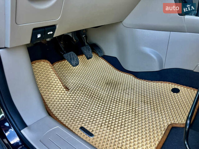 Черный Рено Колеос, объемом двигателя 2 л и пробегом 232 тыс. км за 8999 $, фото 28 на Automoto.ua