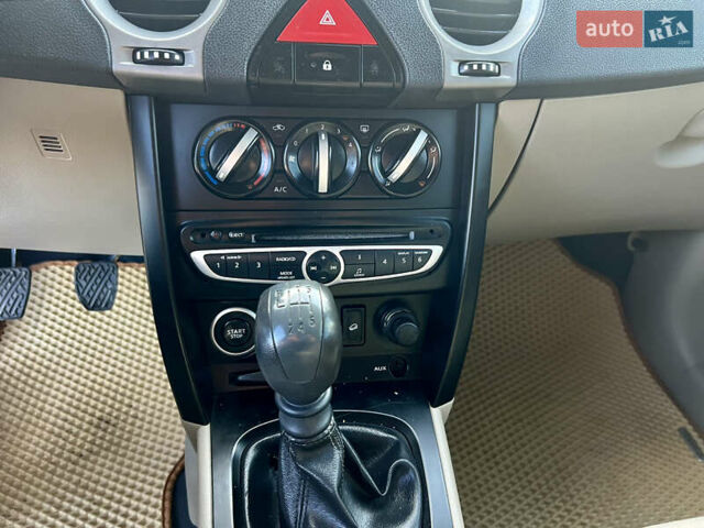 Черный Рено Колеос, объемом двигателя 2 л и пробегом 232 тыс. км за 8999 $, фото 22 на Automoto.ua