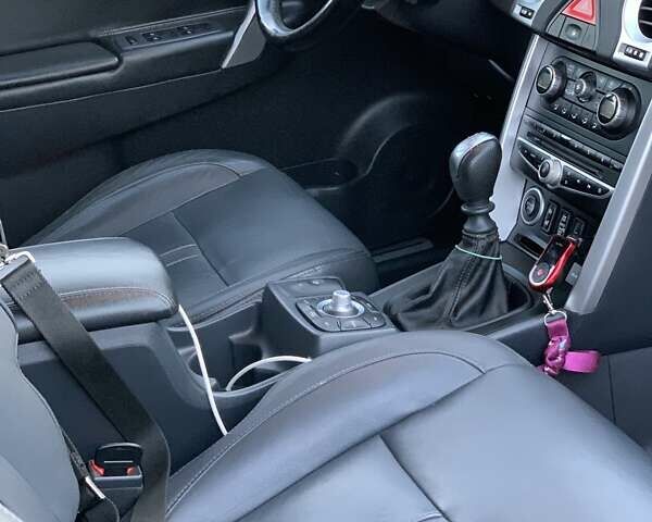 Рено Колеос 2008 в Кременце на Automoto.ua Черный Рено Колеос, объемом двигателя 2.45 л и пробегом 229 тыс. км за 6700 $, фото 21 на Automoto.ua