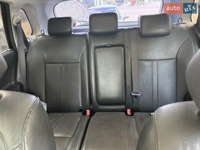 Чорний Рено Колеос, об'ємом двигуна 2.45 л та пробігом 145 тис. км за 8500 $, фото 4 на Automoto.ua