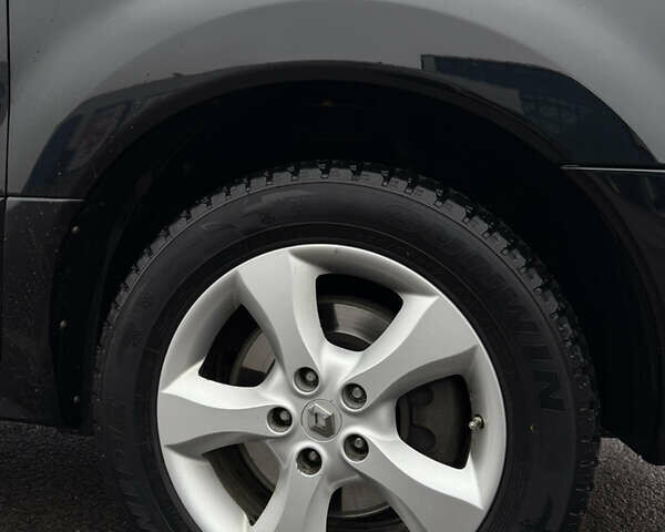 Чорний Рено Колеос, об'ємом двигуна 2 л та пробігом 324 тис. км за 8999 $, фото 8 на Automoto.ua