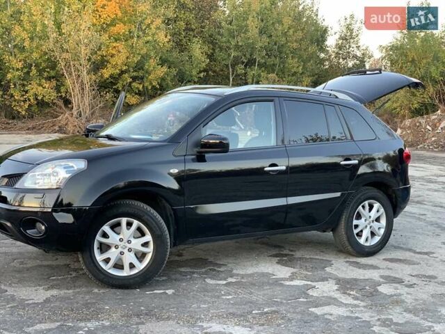 Рено Колеос 2008 в Кременце на Automoto.ua Черный Рено Колеос, объемом двигателя 2.45 л и пробегом 229 тыс. км за 6700 $, фото 8 на Automoto.ua